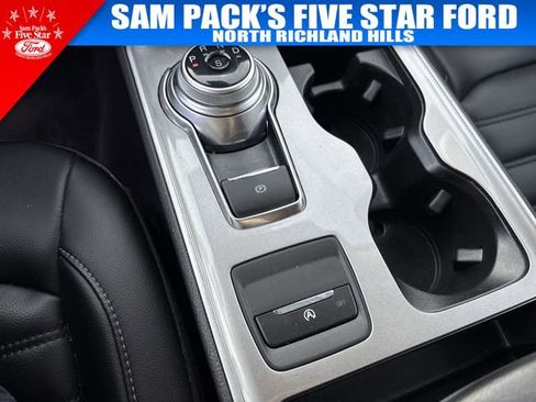 Certified 2024 Ford Edge SEL image 28