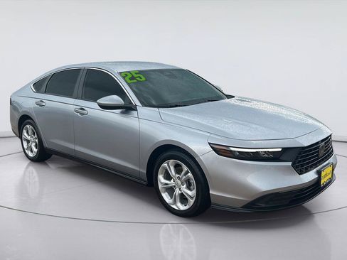 Used 2025 Honda Accord LX image 3