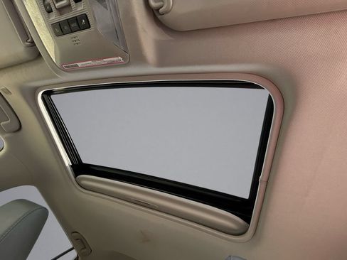 Certified 2023 Toyota RAV4 XLE Premium AWD/4WD image 30