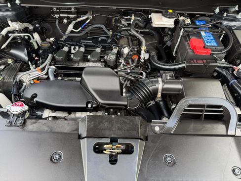 Used 2025 Honda CR-V EX-L image 8