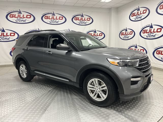 Used 2024 Ford Explorer XLT w/ Equipment Group 202A AWD/4WD image 1