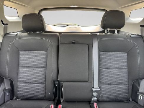 Used 2024 GMC Terrain SLE w/ Driver Convenience Package AWD/4WD image 22