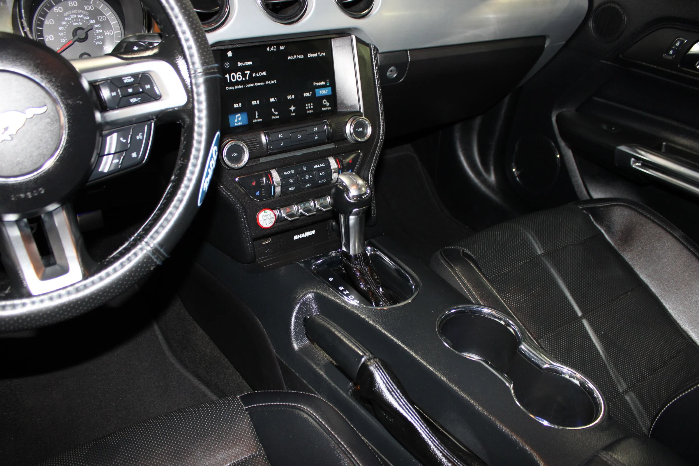 Used 2016 Ford Mustang Convertible RWD image 15