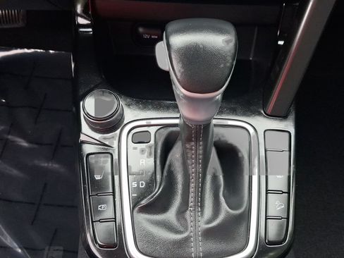 Used 2024 Kia Seltos X-Line AWD/4WD image 36