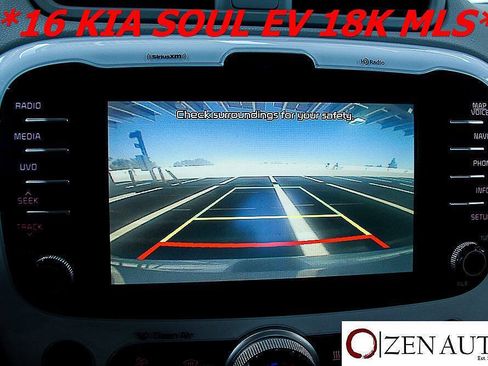 Used 2016 Kia Soul EV FWD image 17