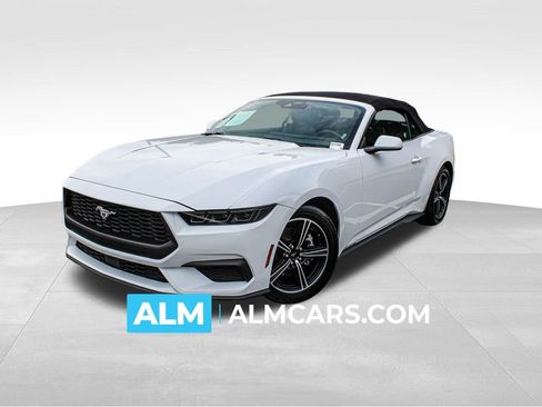 Used 2025 Ford Mustang Premium RWD image 1