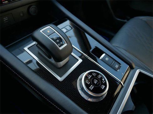 Used 2025 Mitsubishi Outlander SEL Black Edition image 22