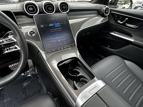 Certified 2026 Mercedes-Benz GLC 300 image 31