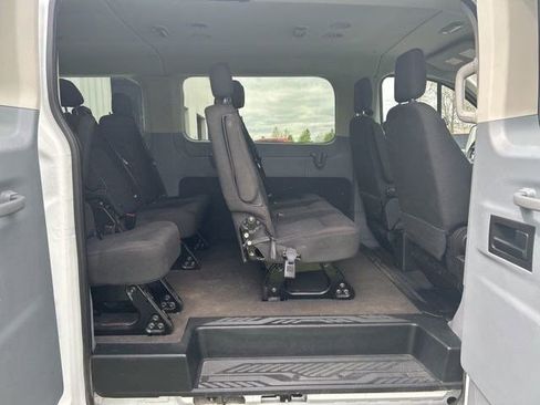 Used 2015 Ford Transit 350 XLT RWD image 27