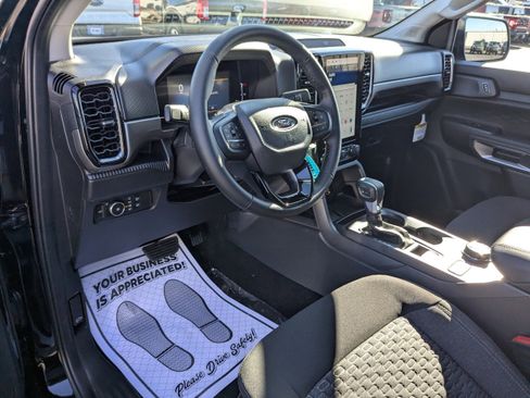 New 2025 Ford Ranger XLT w/ FX4 Off-Road Package image 17