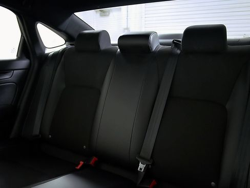 Used 2024 Honda Civic Sport image 19