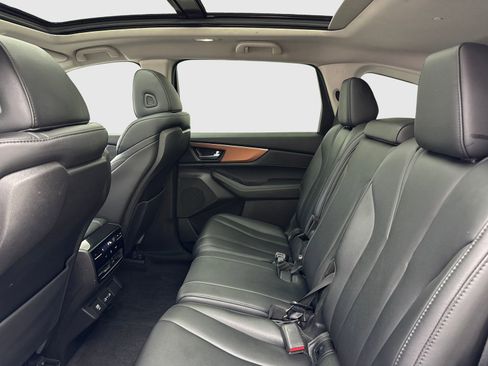 Used 2022 Acura MDX FWD image 37