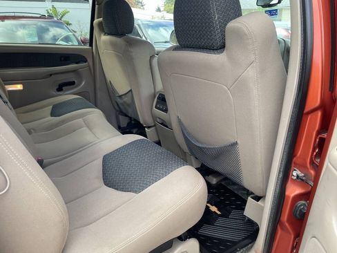 Used 2003 Chevrolet Avalanche 4x4 w/ Suspension Package, Off-Road image 23