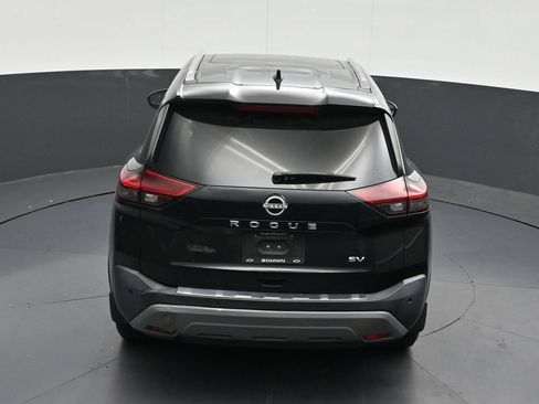 Used 2022 Nissan Rogue SV w/ SV Premium Package FWD image 18