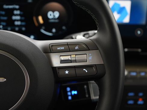 Certified 2026 Hyundai Kona SEL Premium image 28