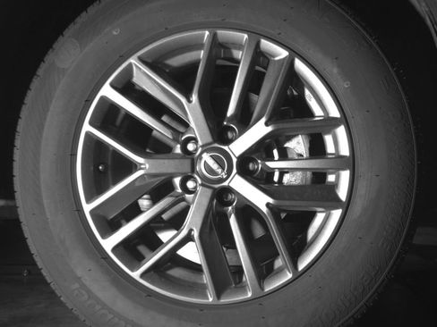 Used 2024 Nissan Rogue S AWD/4WD image 20