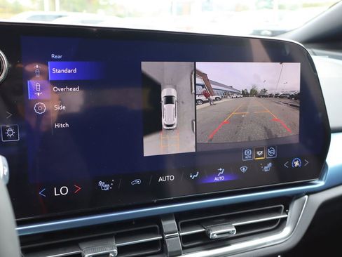 New 2026 Chevrolet Equinox EV LT image 19