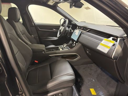 New 2026 Jaguar F-PACE R-Dynamic S image 24