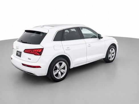 Used 2018 Audi Q5 2.0T Premium Plus w/ Premium Plus Package AWD/4WD image 5