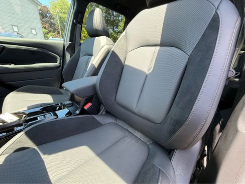 New 2026 Subaru Forester Touring AWD/4WD image 17