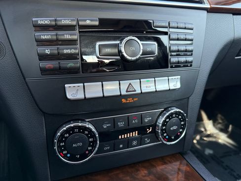 Used 2013 Mercedes-Benz C 300 4MATIC Sedan image 18