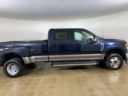 Used 2022 Ford F350 Lariat w/ Lariat Ultimate Package AWD/4WD image 7