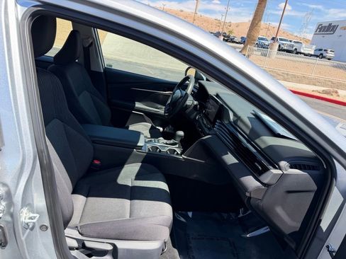 Used 2025 Toyota Camry LE FWD image 13