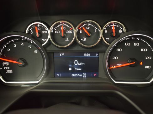 Used 2021 Chevrolet Tahoe Z71 w/ Z71 Signature Package image 28