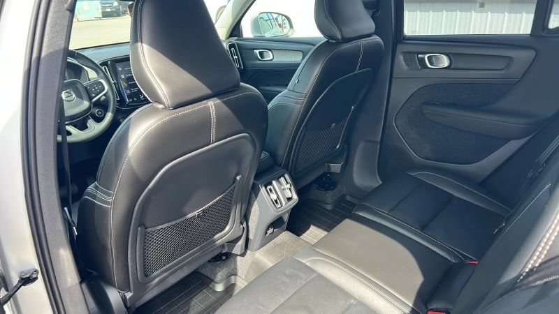 Used 2019 Volvo XC40 T5 Inscription AWD/4WD image 14