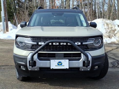 New 2025 Ford Bronco Sport Outer Banks w/ Sasquatch Outer Banks Package image 3