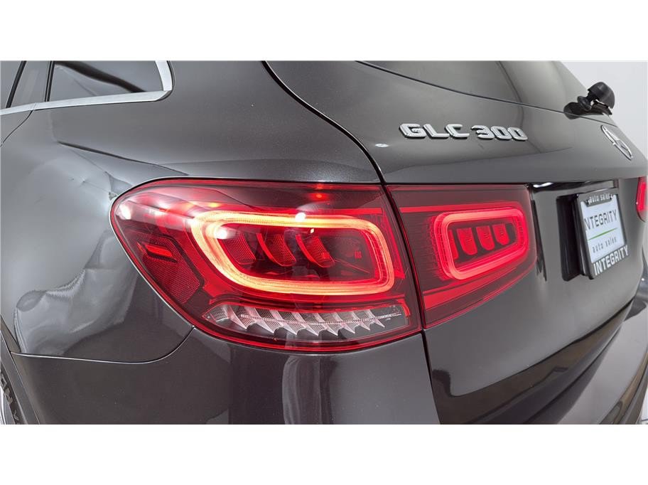 Used 2020 Mercedes-Benz GLC 300 image 40