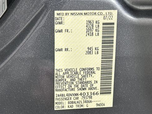 Used 2022 Nissan Altima 2.5 SV FWD image 12