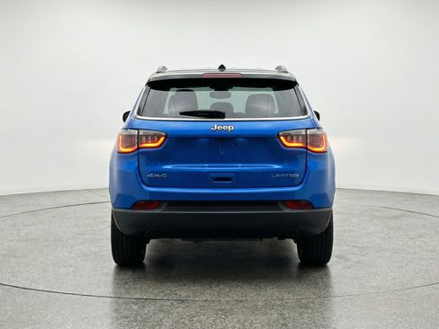 Used 2025 Jeep Compass Limited AWD/4WD image 7
