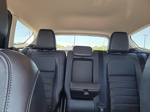 Used 2017 Ford Escape Titanium FWD image 8
