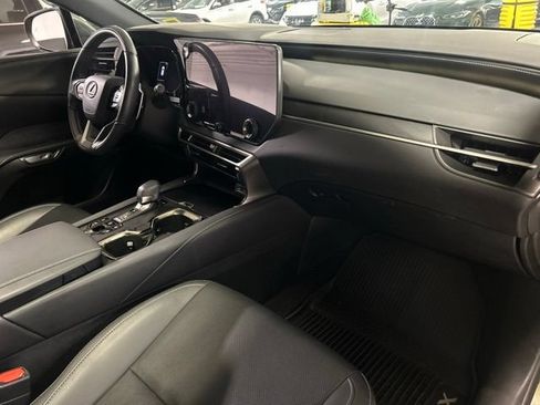 Used 2023 Lexus RX 350 Premium w/ Accessory Package AWD/4WD image 25