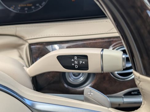 Used 2018 Mercedes-Benz S 450 Sedan image 28