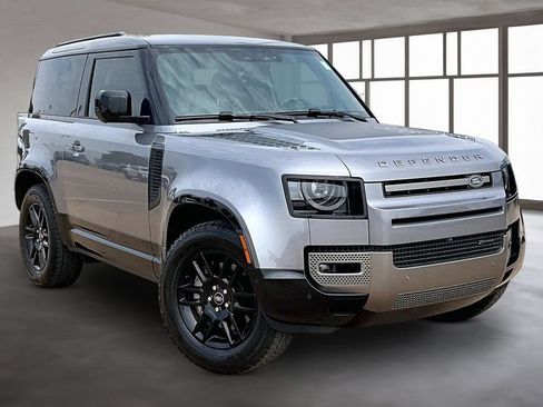 Used 2022 Land Rover Defender 90 X-Dynamic SE AWD/4WD image 11