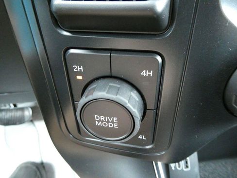 New 2026 Ford F150 STX w/ Equipment Group 200A AWD/4WD image 21