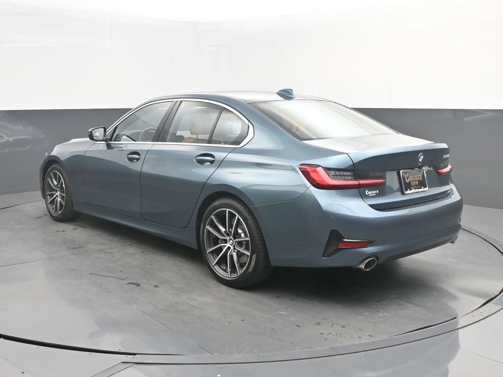 Used 2021 BMW 330i Sedan w/ Premium Package RWD image 3