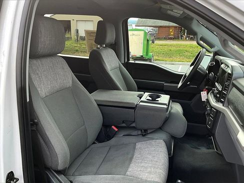 Used 2023 Ford F150 XLT image 7