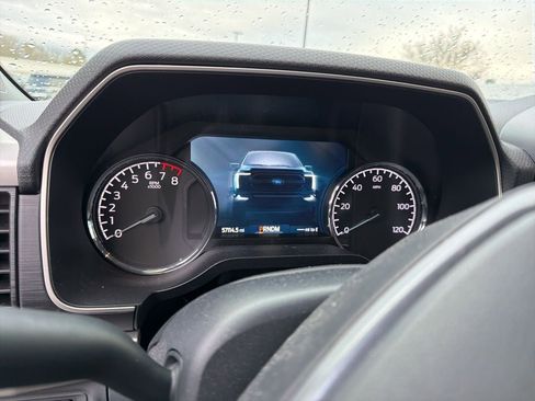 Certified 2022 Ford F150 XLT w/ Equipment Group 302A High image 28