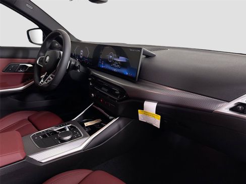 New 2026 BMW 330i Sedan w/ M Sport Package RWD image 29