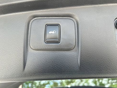 Certified 2023 Nissan Murano SL w/ Cargo Package image 55