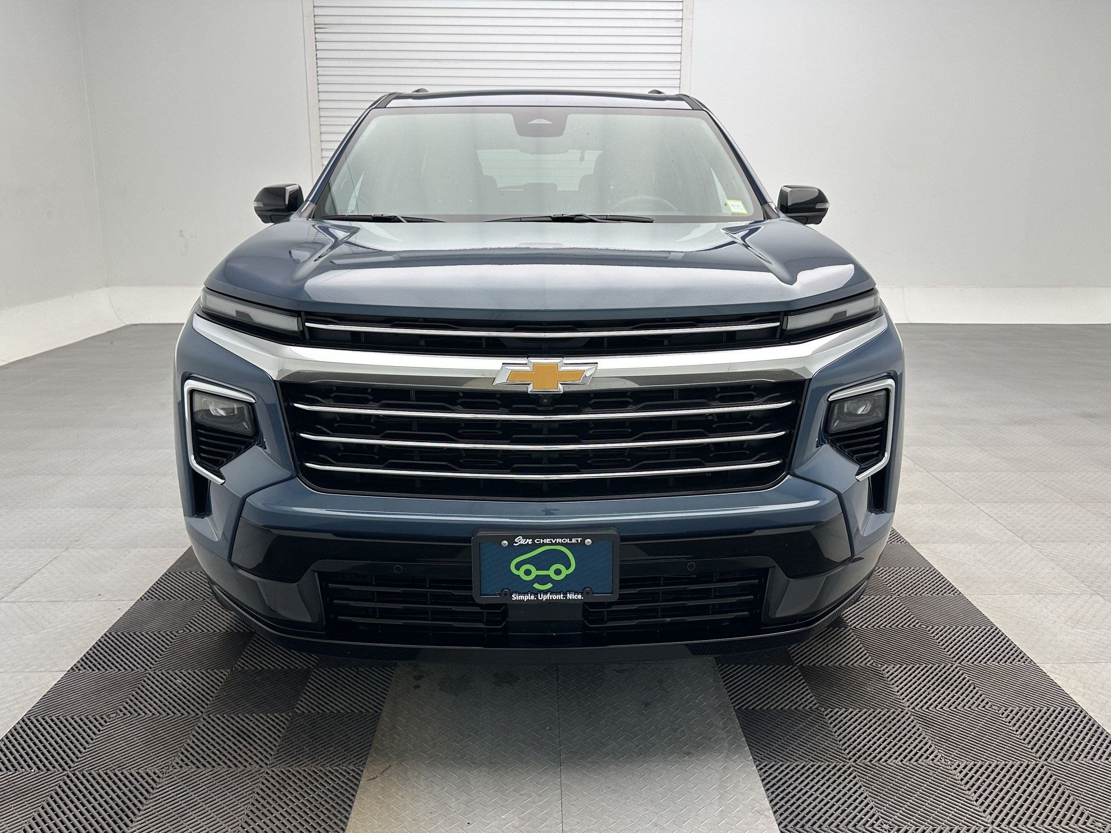 Certified 2026 Chevrolet Traverse High Country w/ LPO, Floor Liner Package AWD/4WD image 6