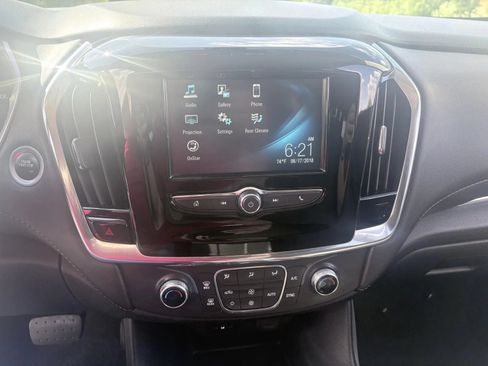 Used 2019 Chevrolet Traverse LS AWD/4WD image 16
