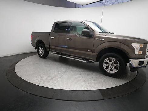 Used 2016 Ford F150 XLT w/ Equipment Group 301A Mid AWD/4WD image 34