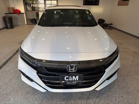 Used 2021 Honda Accord Sport image 2