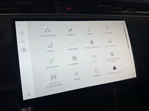 Certified 2025 Land Rover Range Rover Autobiography image 27