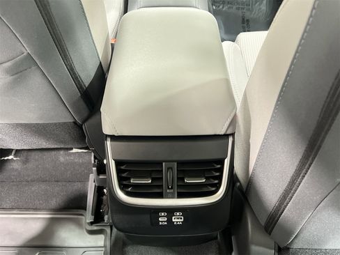 Certified 2025 Subaru Legacy Premium image 21