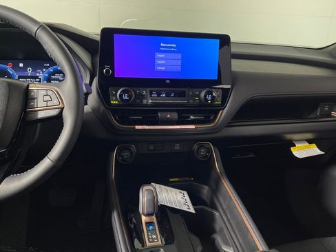 New 2026 Toyota Grand Highlander AWD Hybrid image 15